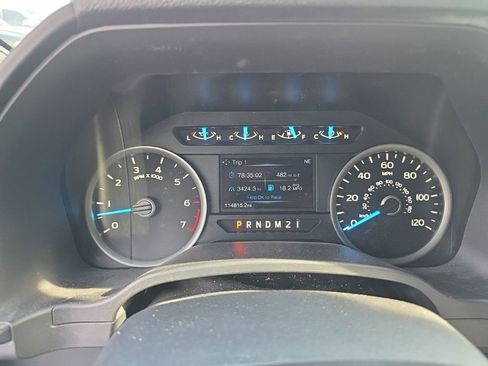 Used 2017 Ford F150 XLT w/ Equipment Group 302A Luxury image 9