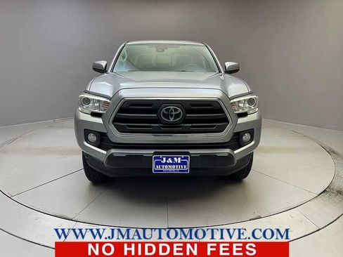 Used 2019 Toyota Tacoma SR5 image 8