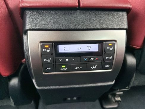 Used 2023 Lexus GX 460 Premium w/ Premium Package image 10