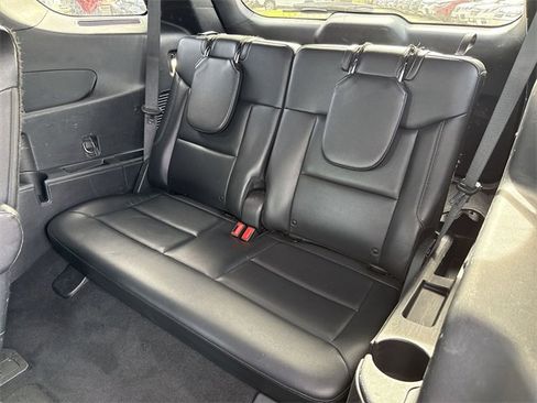 Used 2020 Ford Explorer XLT w/ Equipment Group 202A image 17