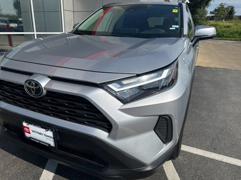 Used 2024 Toyota RAV4 XLE AWD/4WD image 27