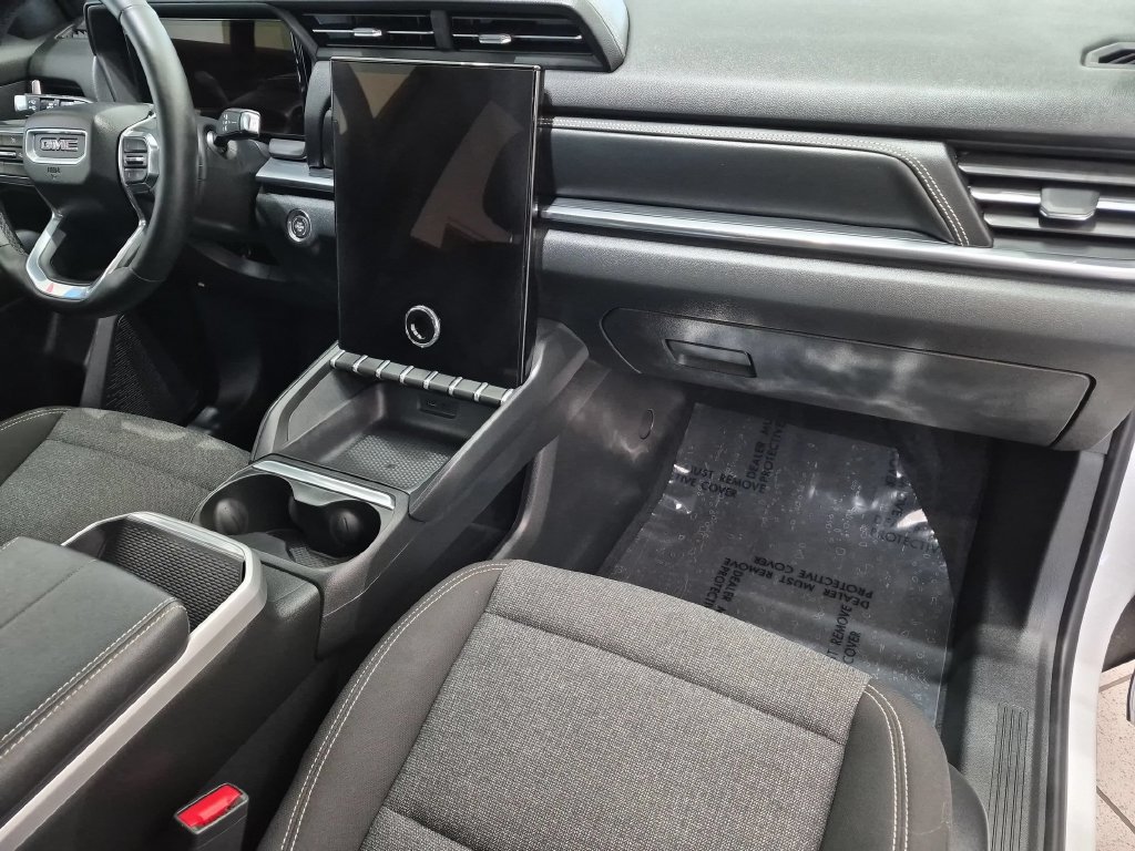 Used 2026 GMC Terrain Elevation FWD image 28