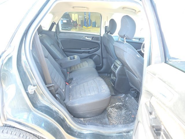 Used 2015 Ford Edge SEL FWD image 11