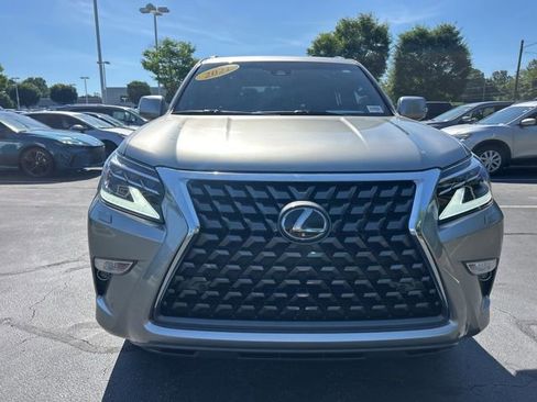 Used 2021 Lexus GX 460 Premium w/ Premium Package AWD/4WD image 2