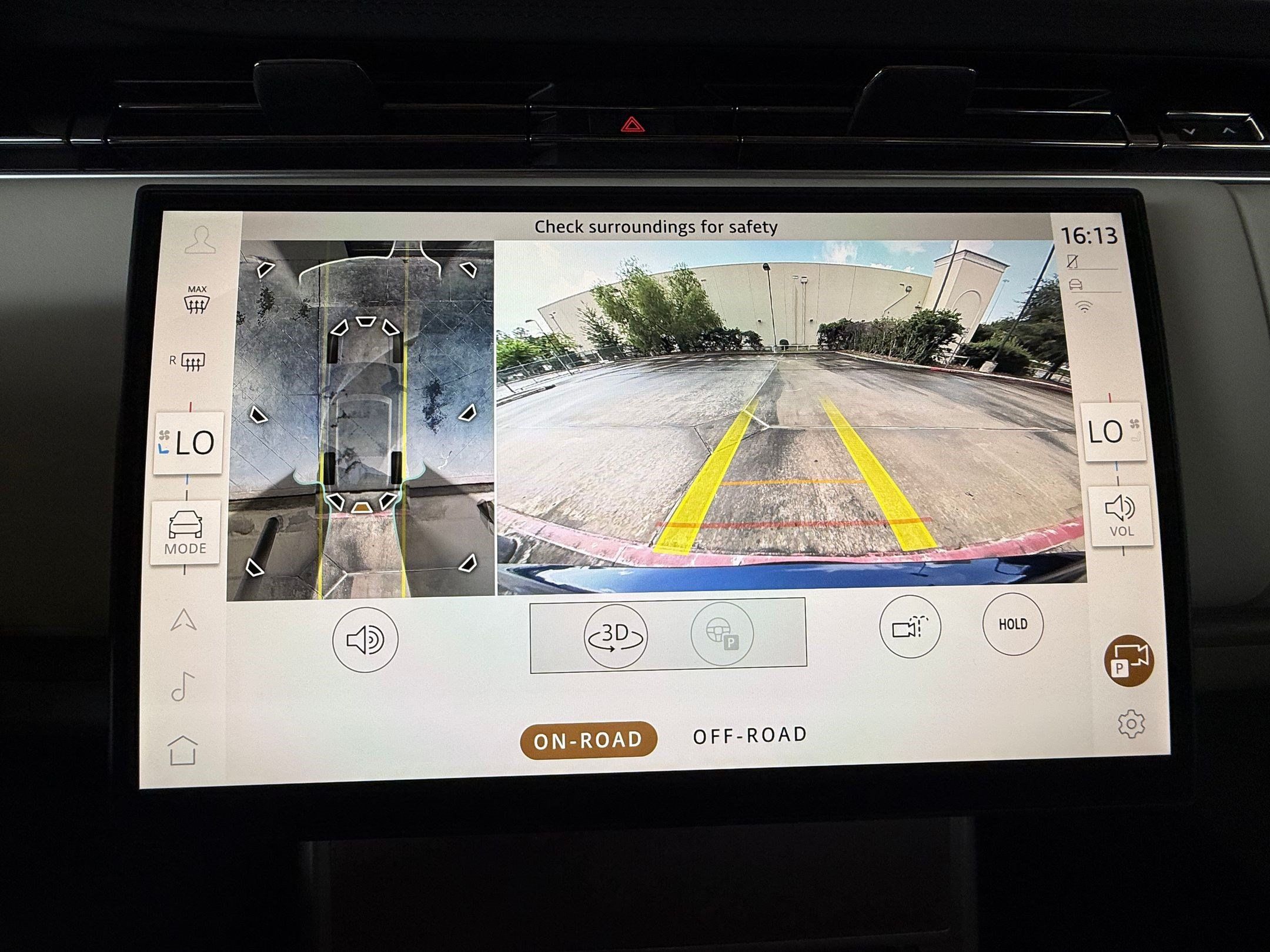 New 2026 Land Rover Range Rover Long Wheelbase SE AWD/4WD image 20
