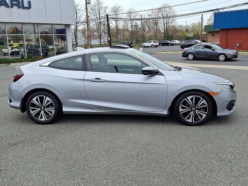 Used 2017 Honda Civic EX-L image 10