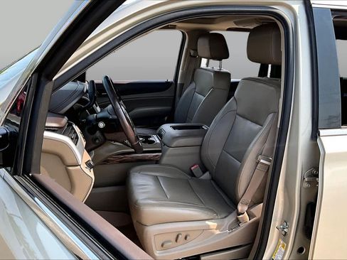 Used 2016 GMC Yukon SLT w/ Open Road Package RWD image 8