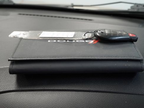 Used 2014 Dodge Grand Caravan American Value Package image 35