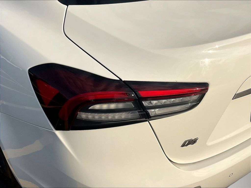 Used 2022 Maserati Ghibli Modena Q4 AWD/4WD image 22