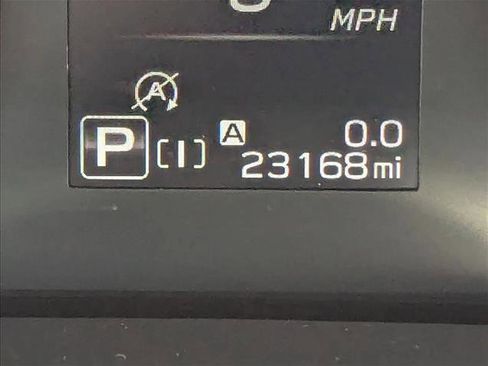 Used 2024 Subaru Crosstrek 2.0i image 11