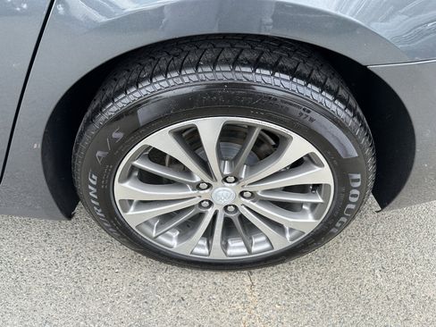 Used 2017 Buick LaCrosse Essence w/ Sun and Shade Package image 17