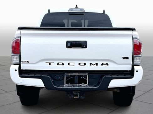 Certified 2021 Toyota Tacoma TRD Sport w/ Technology Package image 4