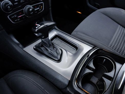 Used 2019 Dodge Charger R/T w/ Blacktop Package RWD image 24