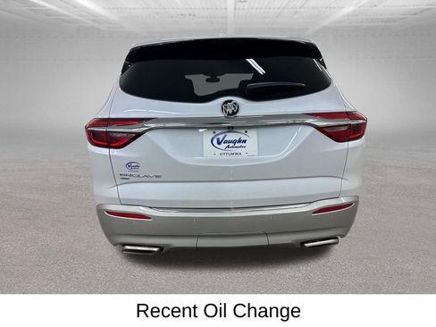Used 2021 Buick Enclave Essence w/ Sound and Sites Package image 11