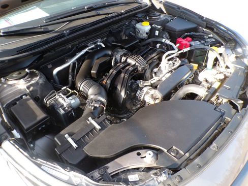 Used 2023 Subaru Outback Limited AWD/4WD image 26