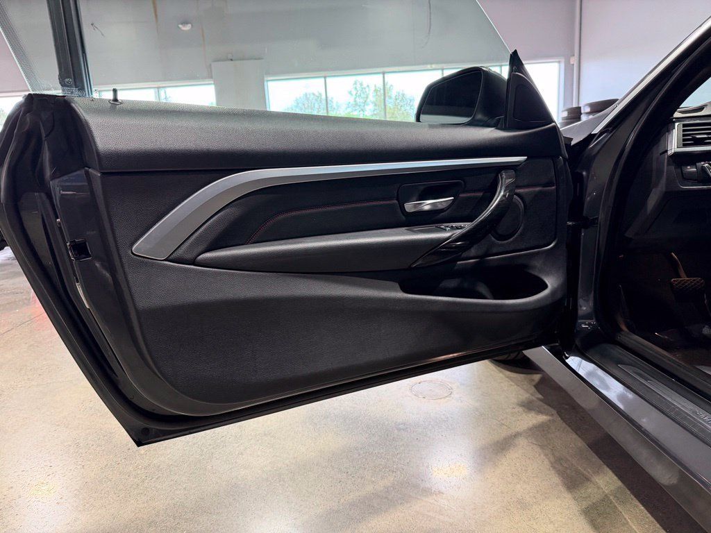 Used 2018 BMW 430i xDrive Coupe AWD/4WD image 15