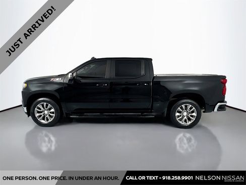 Used 2019 Chevrolet Silverado 1500 LT w/ Texas Edition image 8