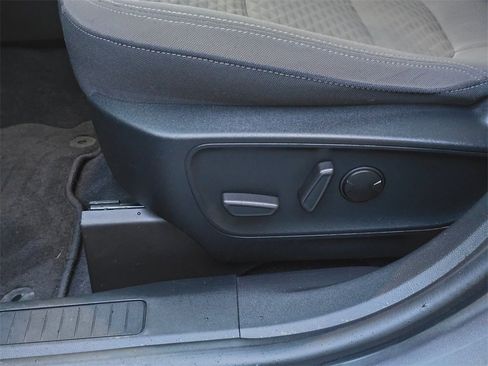 Used 2021 Ford Escape SE w/ SE Sport Appearance Package image 14