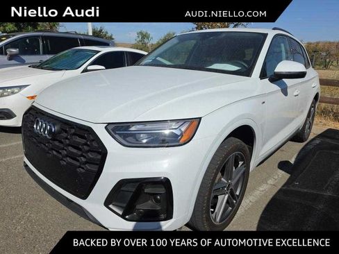 Used 2023 Audi Q5 e Premium Plus w/ Premium Plus Package AWD/4WD image 1