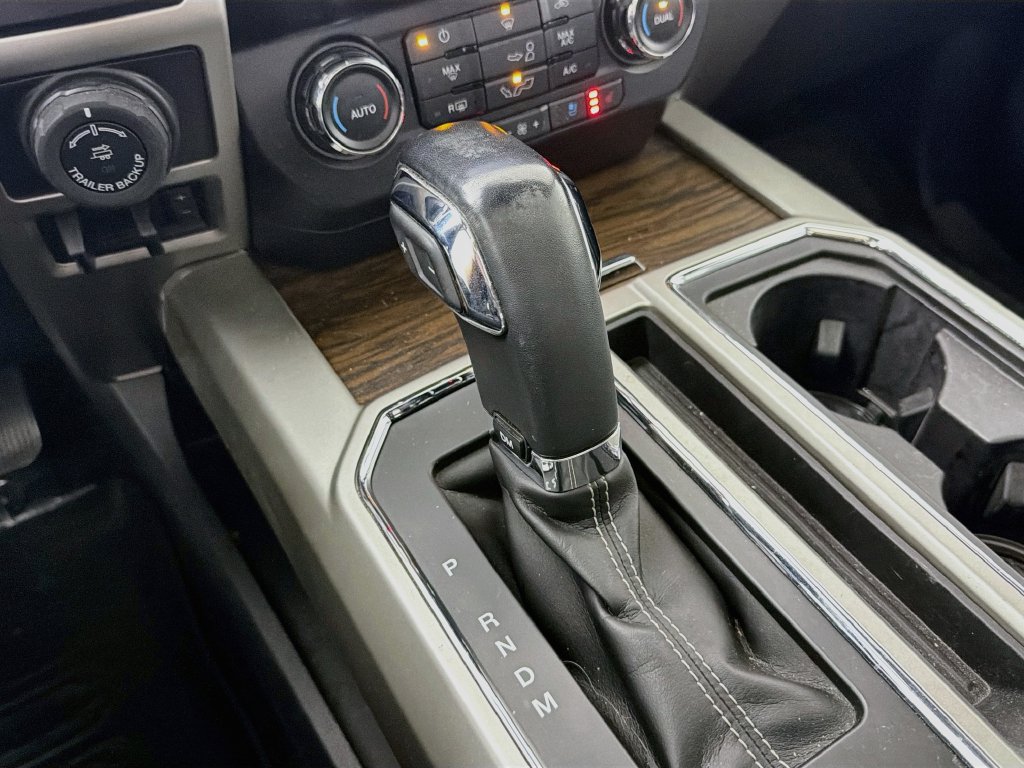 Used 2019 Ford F150 Lariat RWD image 22