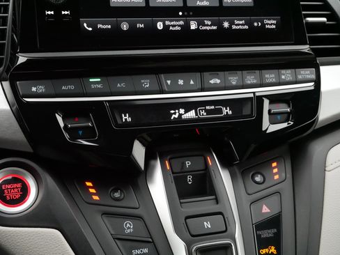 Certified 2026 Honda Odyssey EX-L image 23