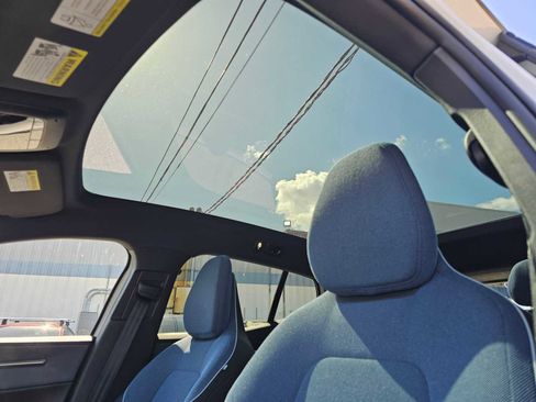 New 2026 Volvo EX30 Ultra w/ Climate Package image 24