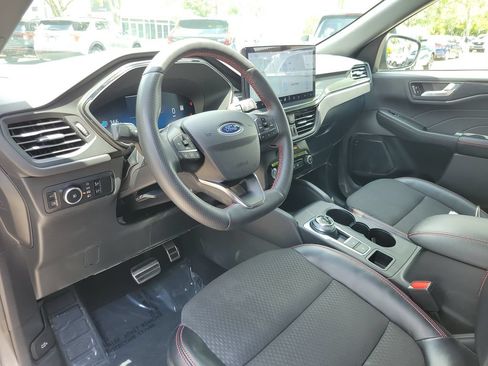 Certified 2023 Ford Escape ST-Line Elite AWD/4WD image 14