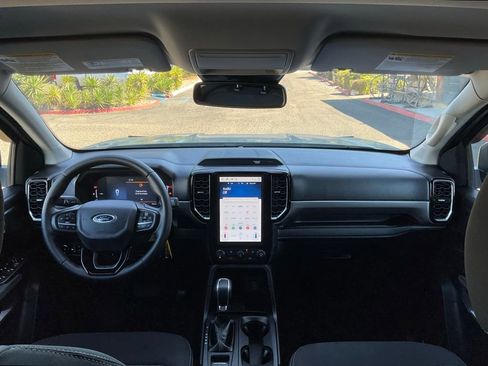 Used 2024 Ford Ranger XLT w/ Trailer Tow Package image 27