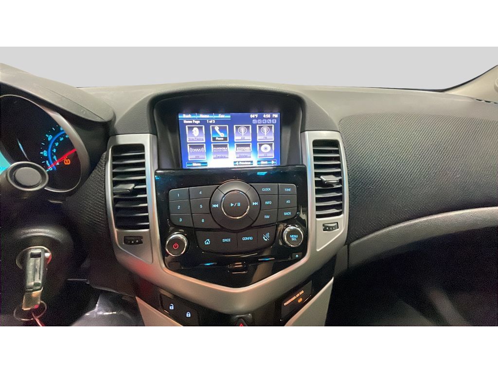 Used 2014 Chevrolet Cruze LT w/ Technology Package FWD image 12