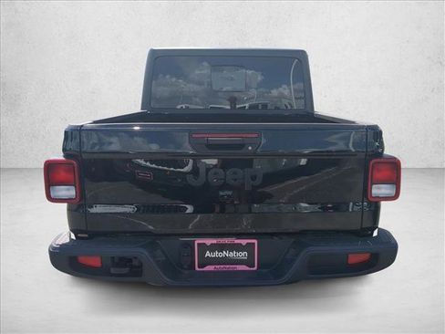 New 2026 Jeep Gladiator Sport AWD/4WD image 8