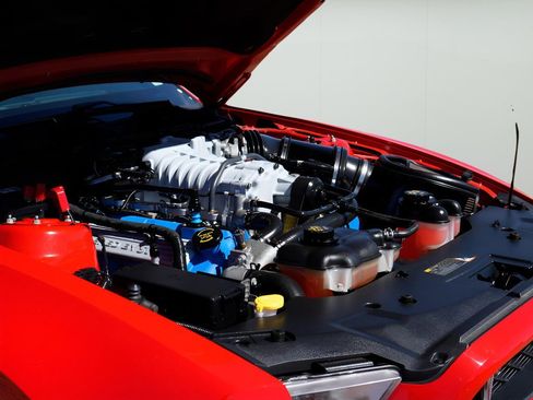 Used 2012 Ford Mustang Shelby GT500 w/ SVT Performance Pkg image 11