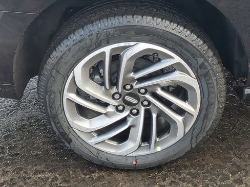 New 2026 Lincoln Navigator Reserve image 5