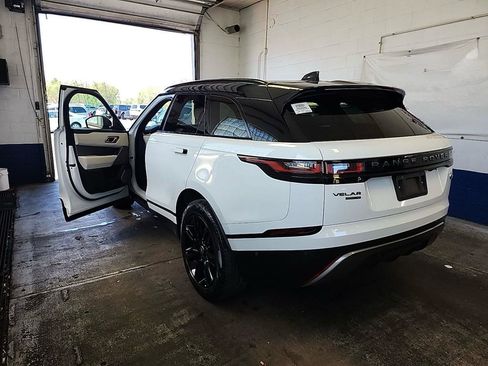 Used 2018 Land Rover Range Rover Velar R-Dynamic SE AWD/4WD image 2