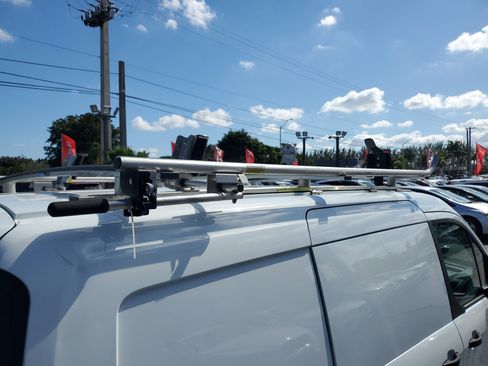 Used 2020 Ford Transit Connect XL image 35