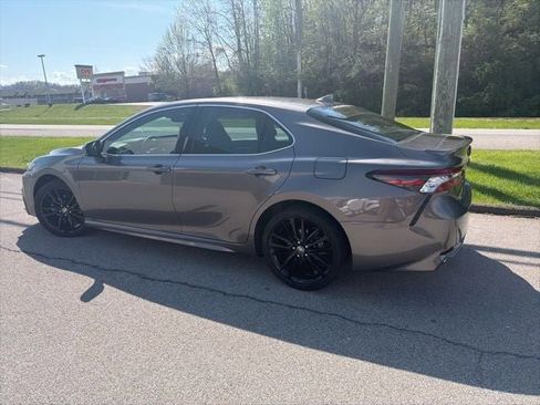 Used 2024 Toyota Camry XSE w/ Cold Weather Package FWD image 8