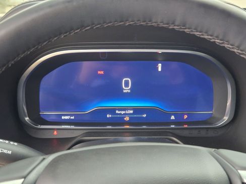 Certified 2023 Chevrolet Suburban Premier image 25