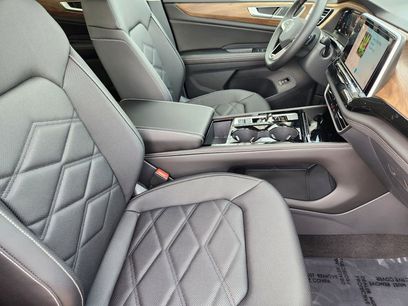 New 2026 Volkswagen Atlas SE