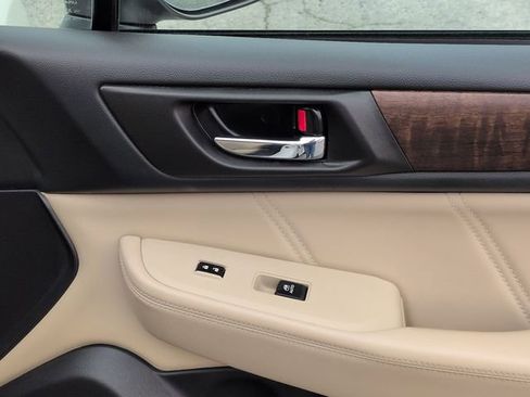 Used 2018 Subaru Outback 2.5i Limited image 37