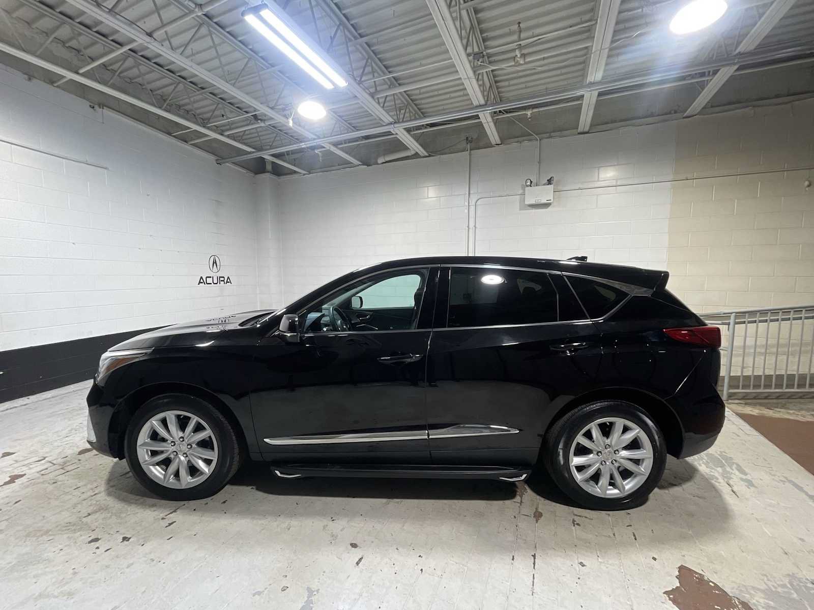 Used 2019 Acura RDX AWD image 3