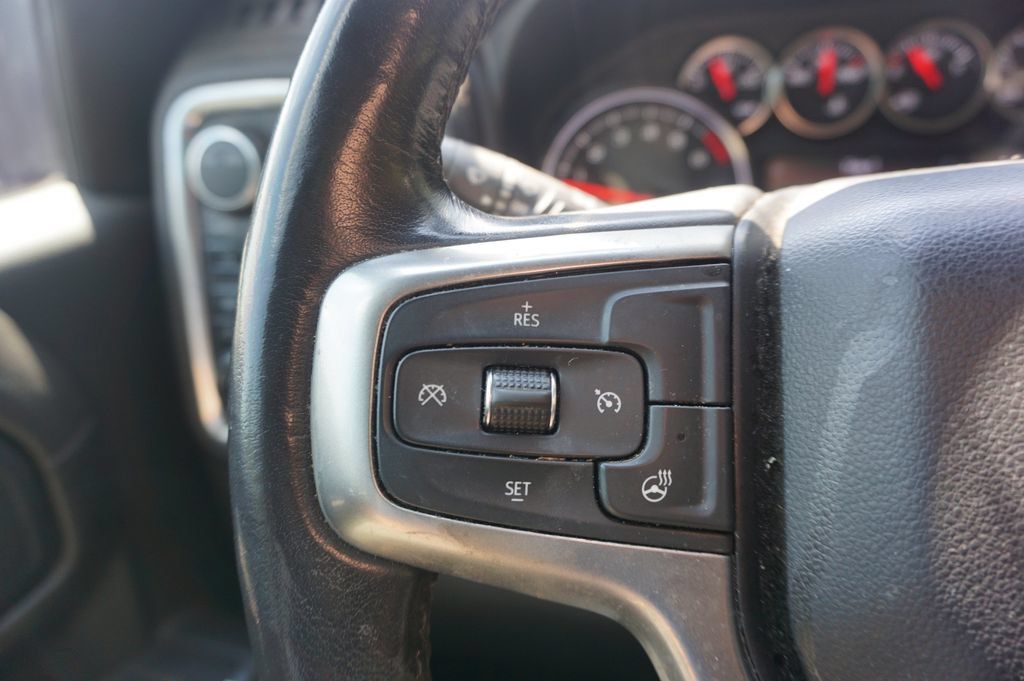 Used 2020 Chevrolet Silverado 1500 RST AWD/4WD image 7