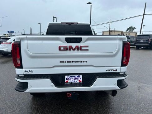 Used 2023 GMC Sierra 2500 AT4 w/ AT4 Premium Plus Package AWD/4WD image 7