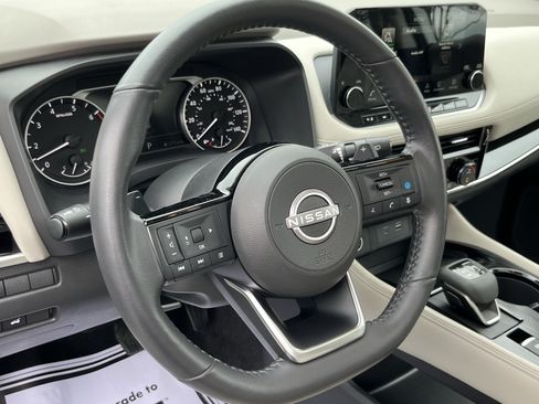 Used 2023 Nissan Rogue SL w/ SL Premium Package AWD/4WD image 25
