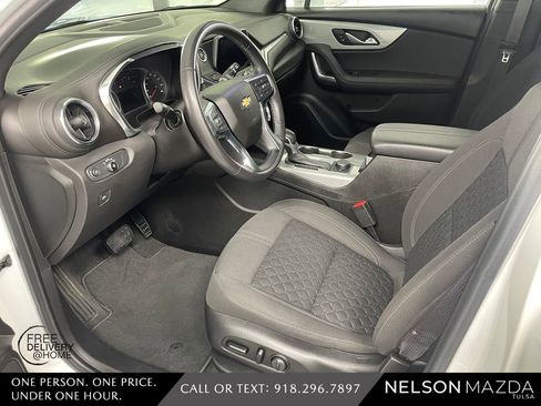 Used 2020 Chevrolet Blazer LT image 17