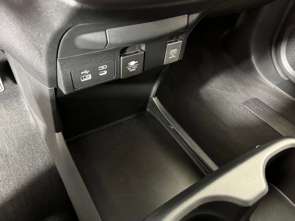 Certified 2026 Honda Odyssey Touring image 39