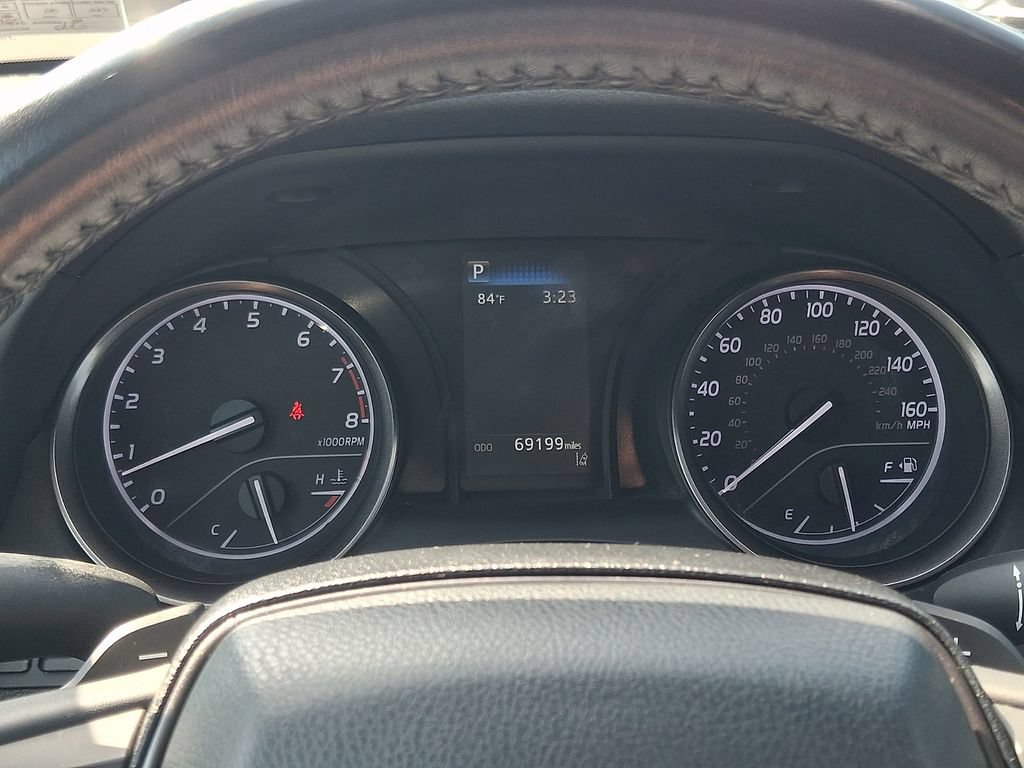 Used 2022 Toyota Camry SE FWD image 19