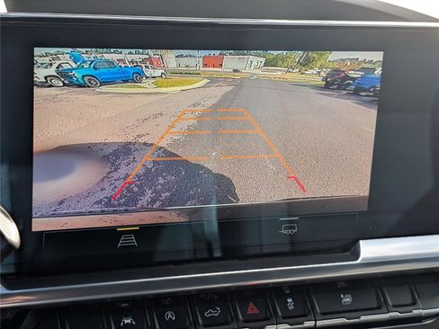 Used 2023 Chevrolet Silverado 1500 LT image 26