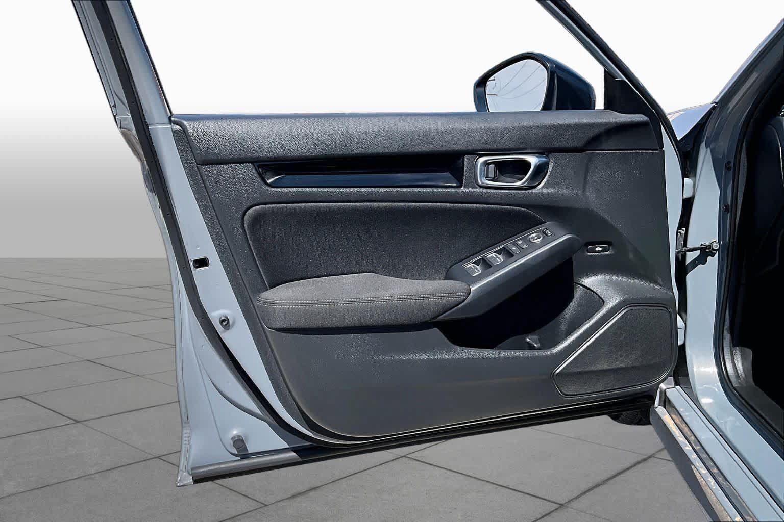 Used 2025 Honda Civic Sport image 22
