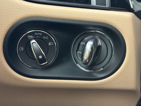 New 2026 Porsche Macan image 31