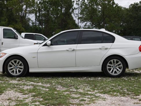 Used 2007 BMW 328i Sedan RWD image 3
