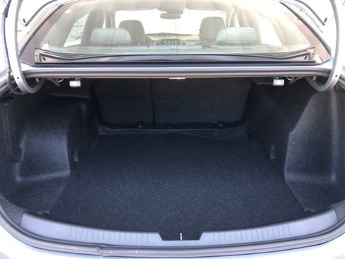 New 2025 Chevrolet Malibu LT image 14